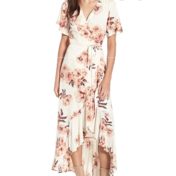 Beautiful high low floral wrap dress. Nordstrom Leith Brand XS - Wedding Attire - Picture 5 of 6
